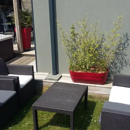 Chambre-studio Avec Jacuzzi * Les Sables-dʼOlonne